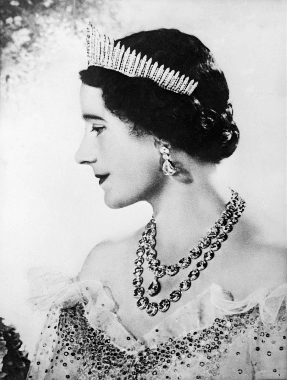 Kraljica Marija nosila je krunu s dijamantnom Koh-i-Noor