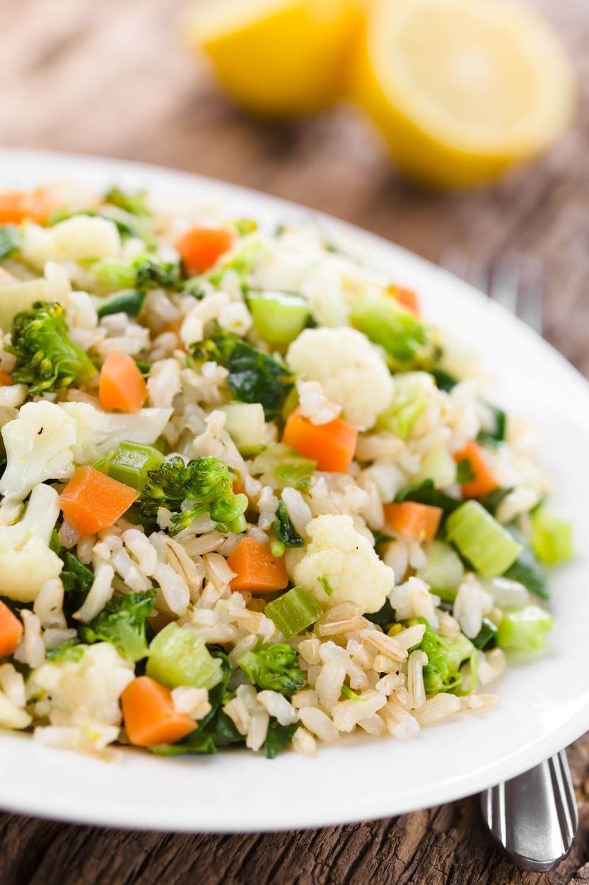 Smeđa riža je hranjivija i sporije se apsorbira u krvotok od bijele riže