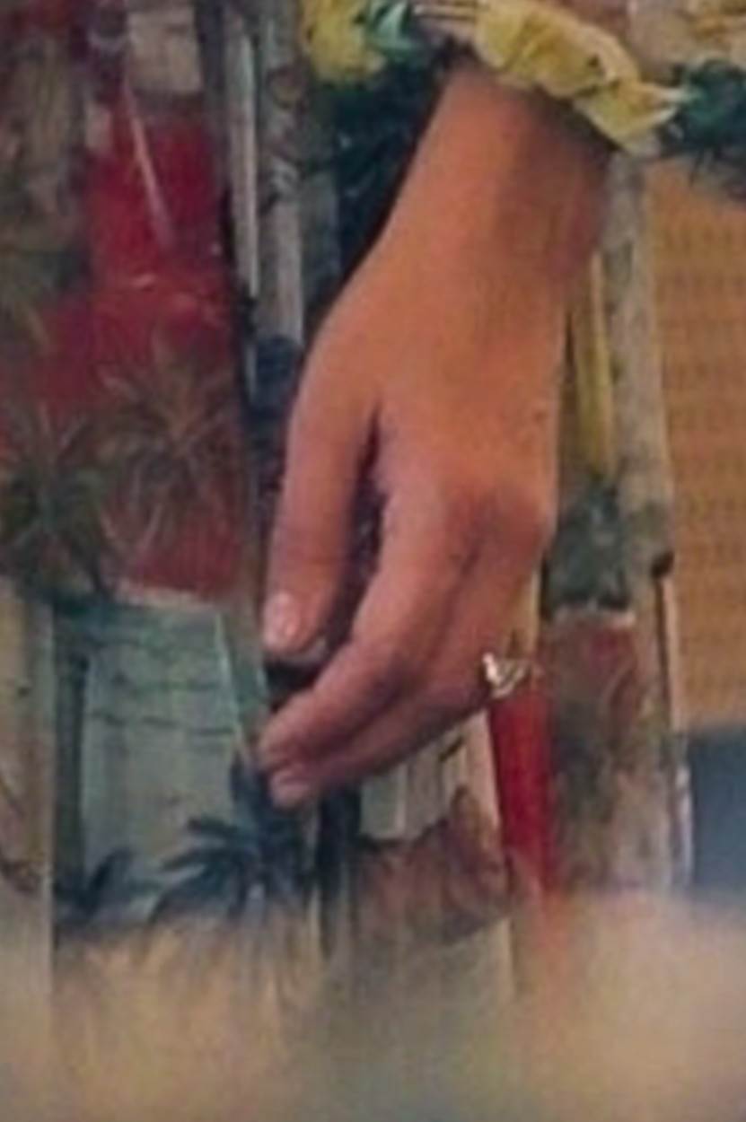 Jennifer Lopez nosila je prsten sličan zaručničkom