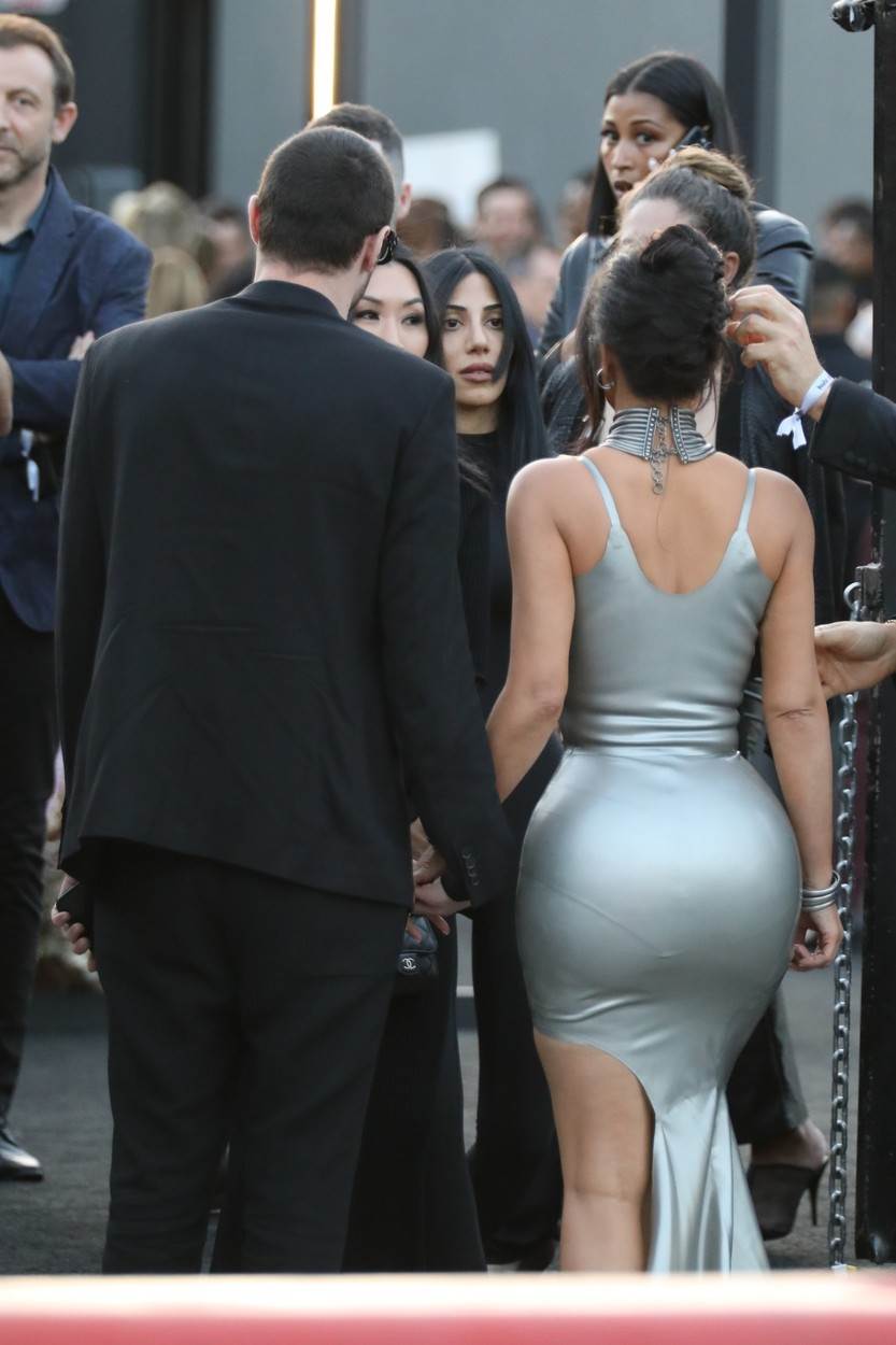 Kim Kardashian u vezi je s komičarem Peteom Davidsonom