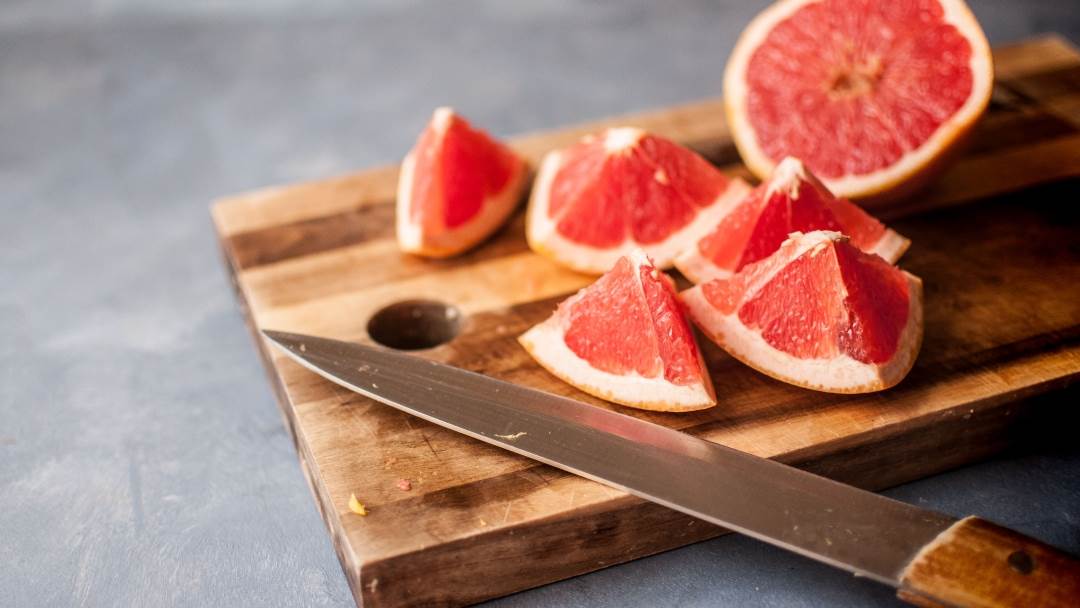 Crveni plodovi bogati su likopenom, antioksidansom koji potiče lučenje kolagena.