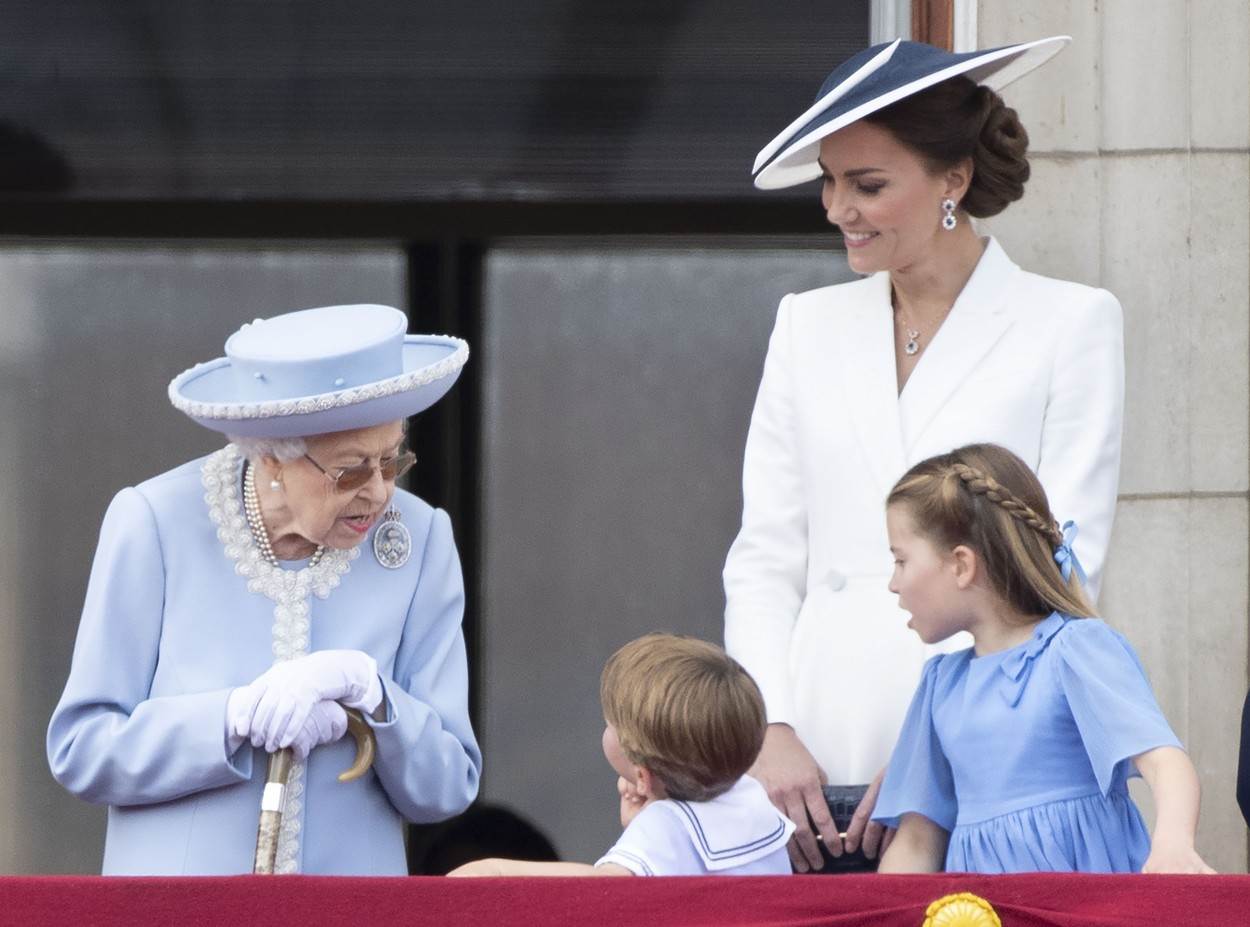 Princ Louis ukrao je svu pažnju tijekom proslave kraljičinog jubileja