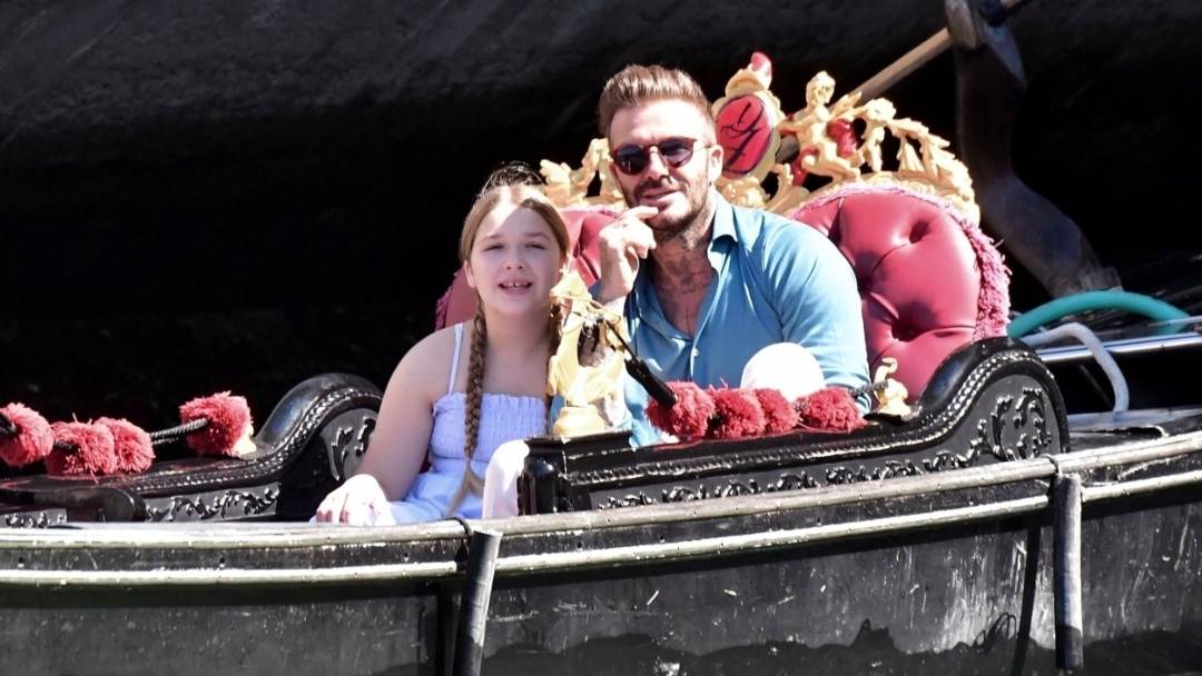 David Beckham na gondoli u Veneciji s kćeri Harper