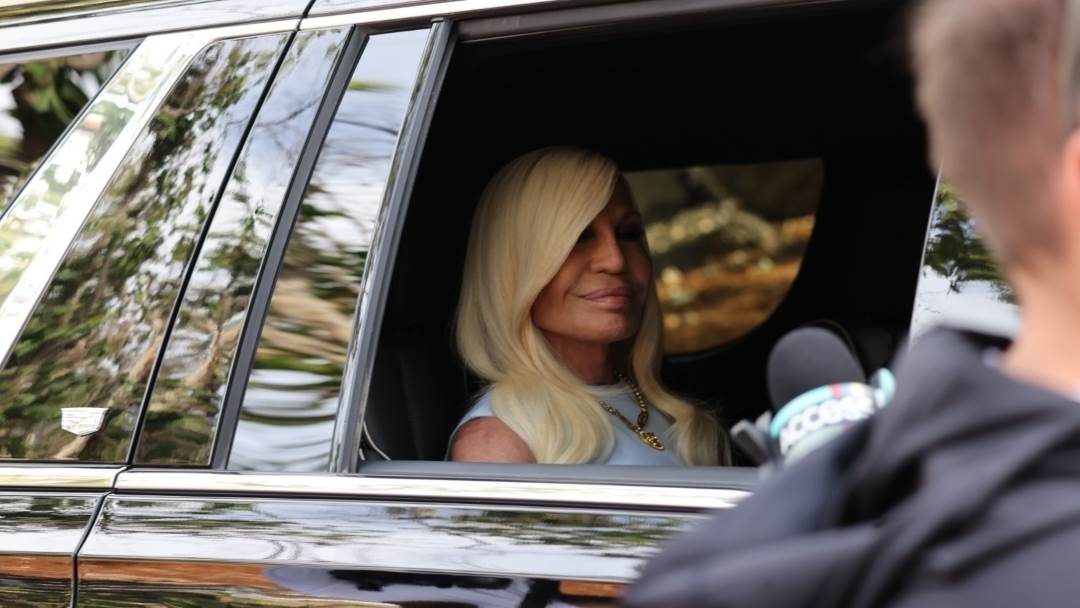 Donatella Versace se unakazila opeacijama