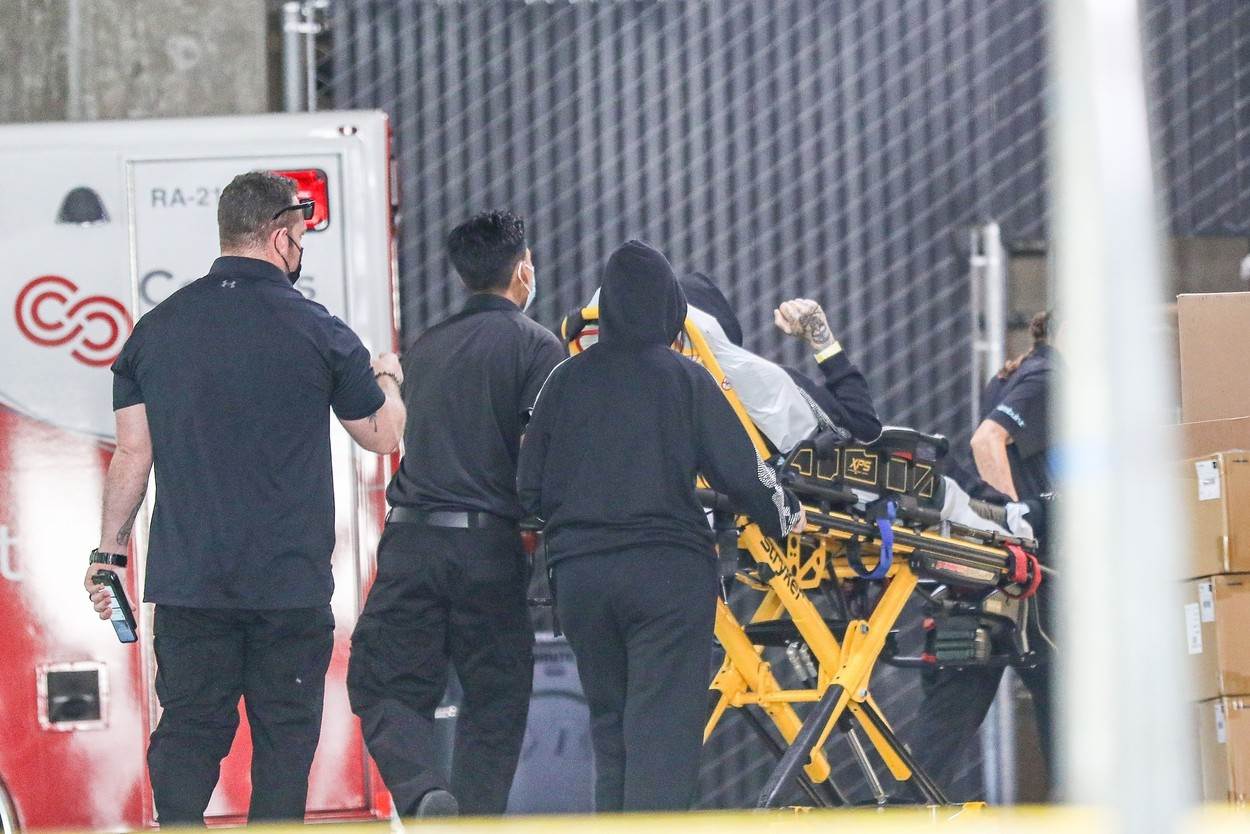 Travis Barker hitno je hospitaliziran