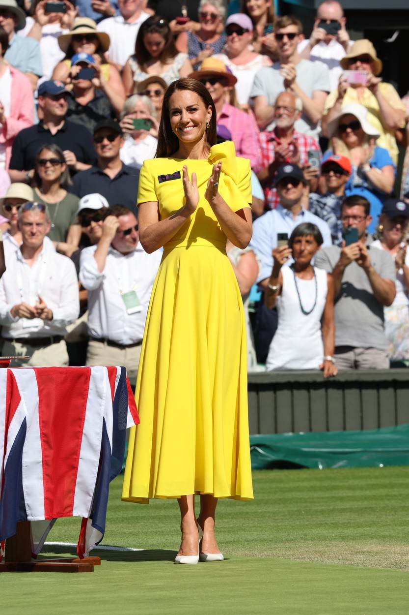 Kate Middleton u žutoj haljini Roksande Ilinčić
