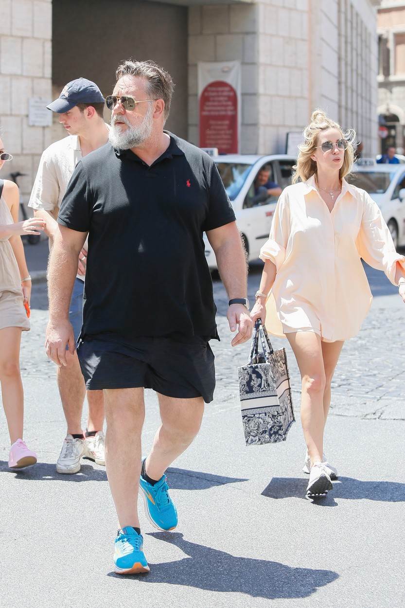 Russell Crowe i Britney Theriot u Rimu