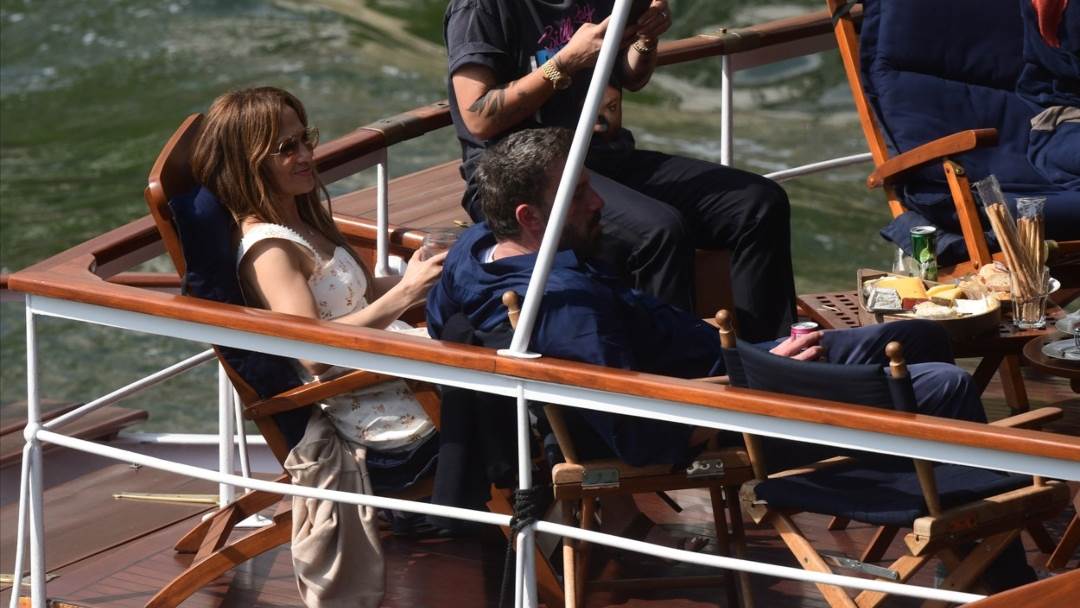 Jennifer Lopez i Ben Affleck su na medenom mjesecu u Parizu