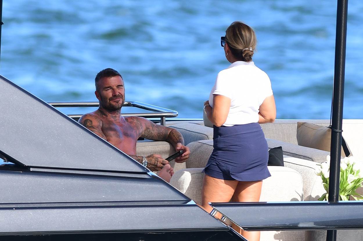 David Beckham smješka se nepoznatoj ženi