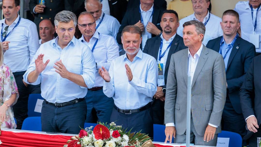 Andrej Plenković, Gordan Jandroković i Borut Pahor na Sinjskoj alci
