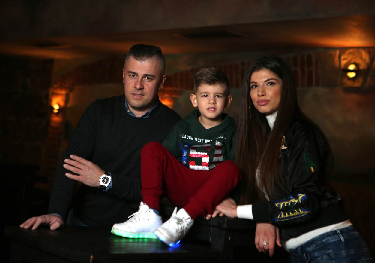 Josip Ivančić i Jelena Bosančić sa sinom Tomom