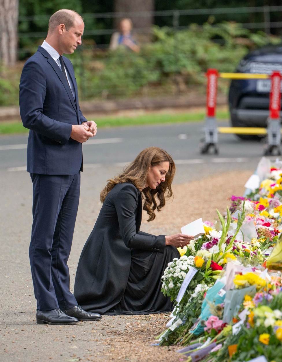 Princ William i Kate Middleton ispred Sandringhama