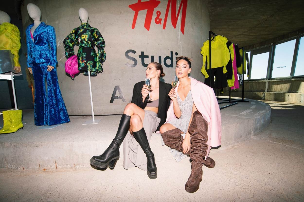 Nika Turković i Sara Jo na predstavljanju nove H&M Studio kolekcije