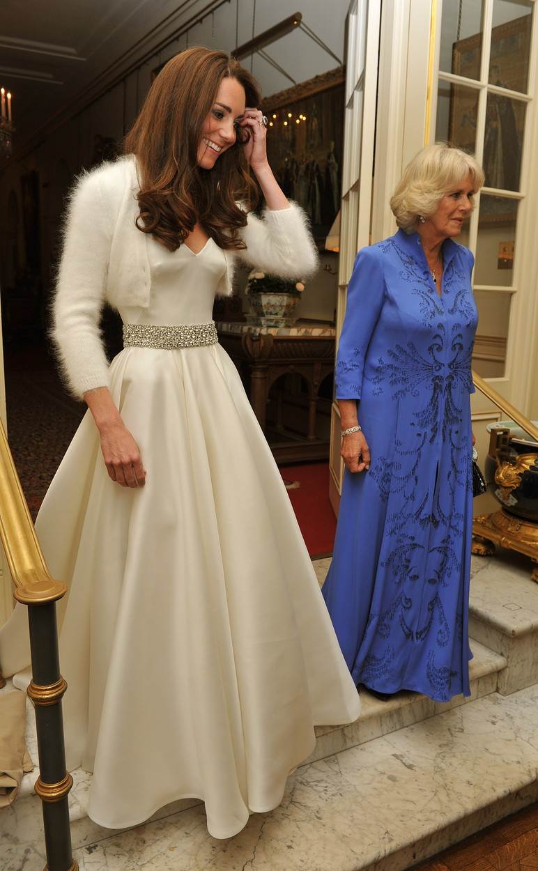 Haljina Meghan Markle slična je onoj koju je nosila Kate Middleton