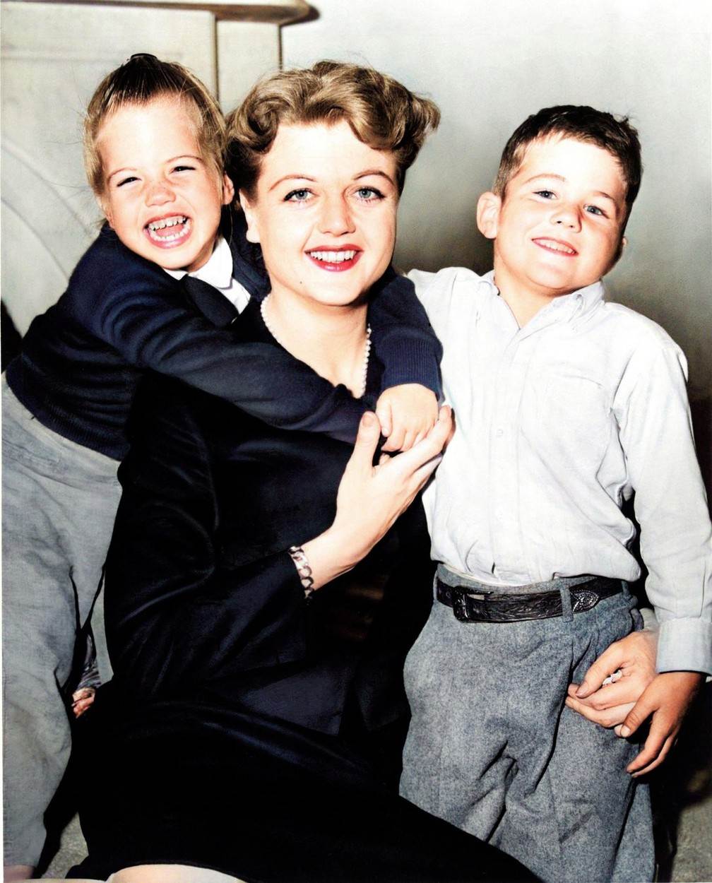 Angela Lansbury s djecom