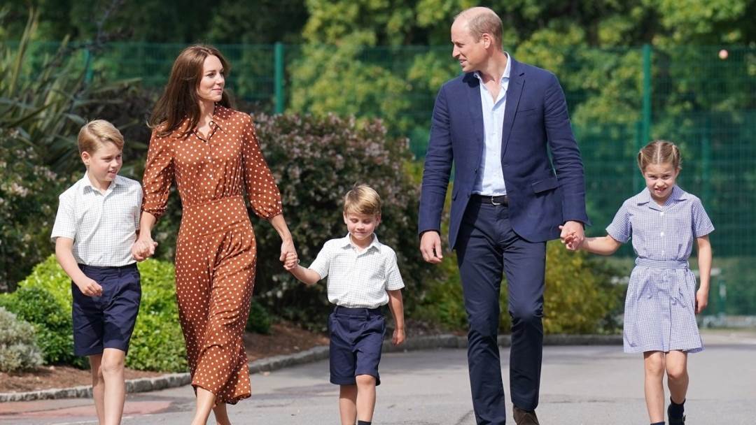 Princ William, princeza Kate, princ George, princeza Charlotte i princ Louis nisu bili na ručku kralja Charlesa