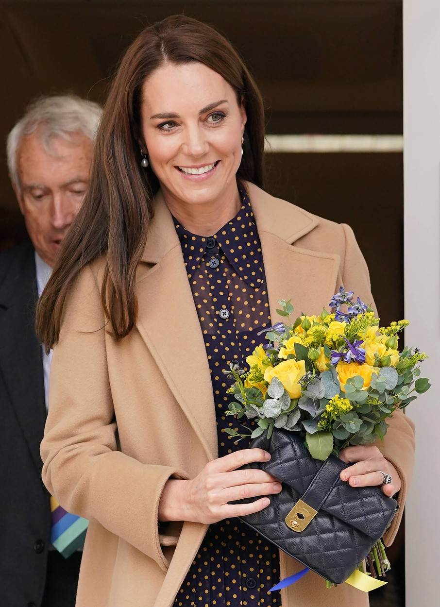 Kate Middleton nosi biserne naušnice