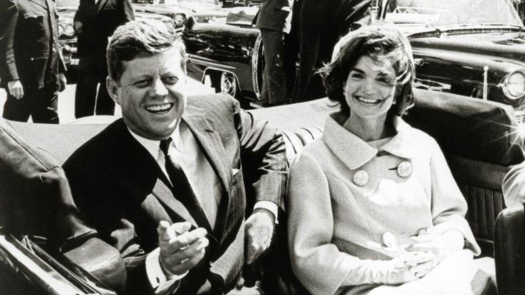John F. Kennedy i Jackie Kennedy prije ubojstva