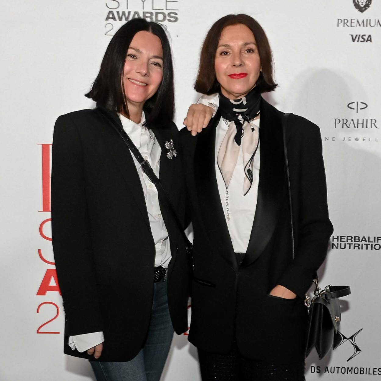 Daniela Trbović i Nataša Trbović na Elle Style Awardsu 2022. godine