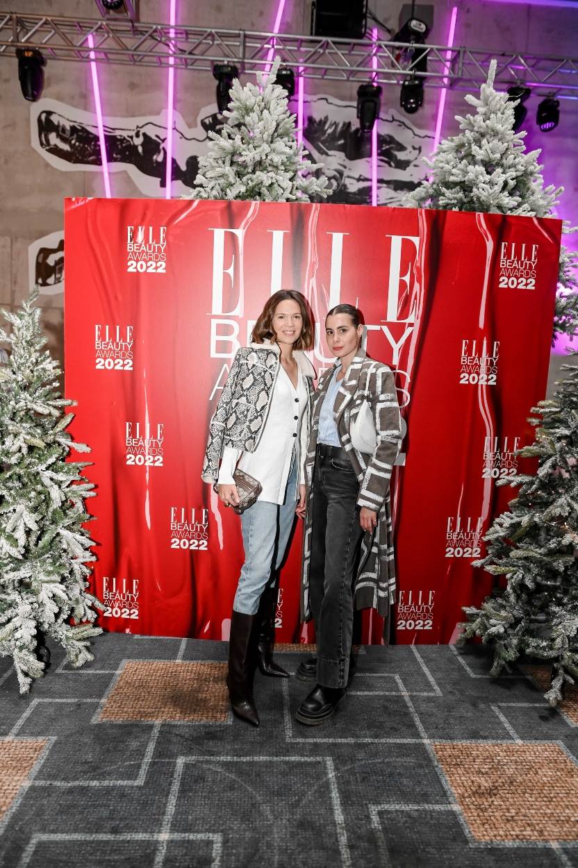 Ivana Vukušić i Nika Turković na Elle Beauty Awards 2022.