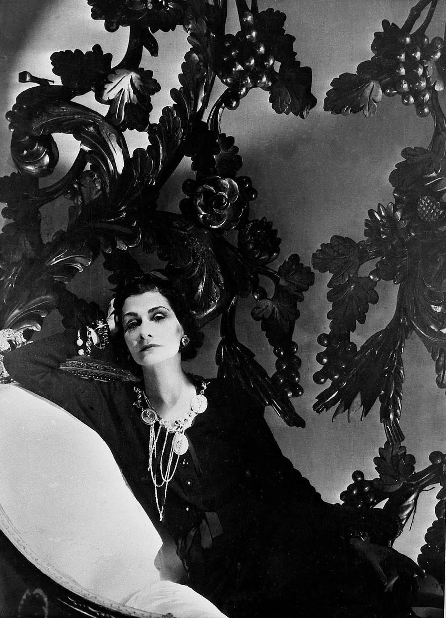 Coco Chanel je popularizirala 'malu crnu haljinu'