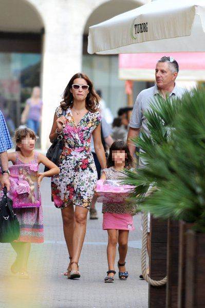 Tomislav Ivković s kćerima Story