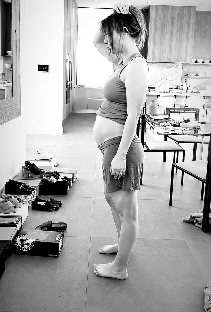 Kaley Cuoco je trudna i čeka svoje prvo dijete