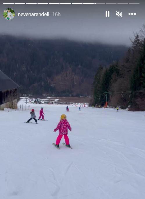 Kćeri Nevene Rendeli na skijanju