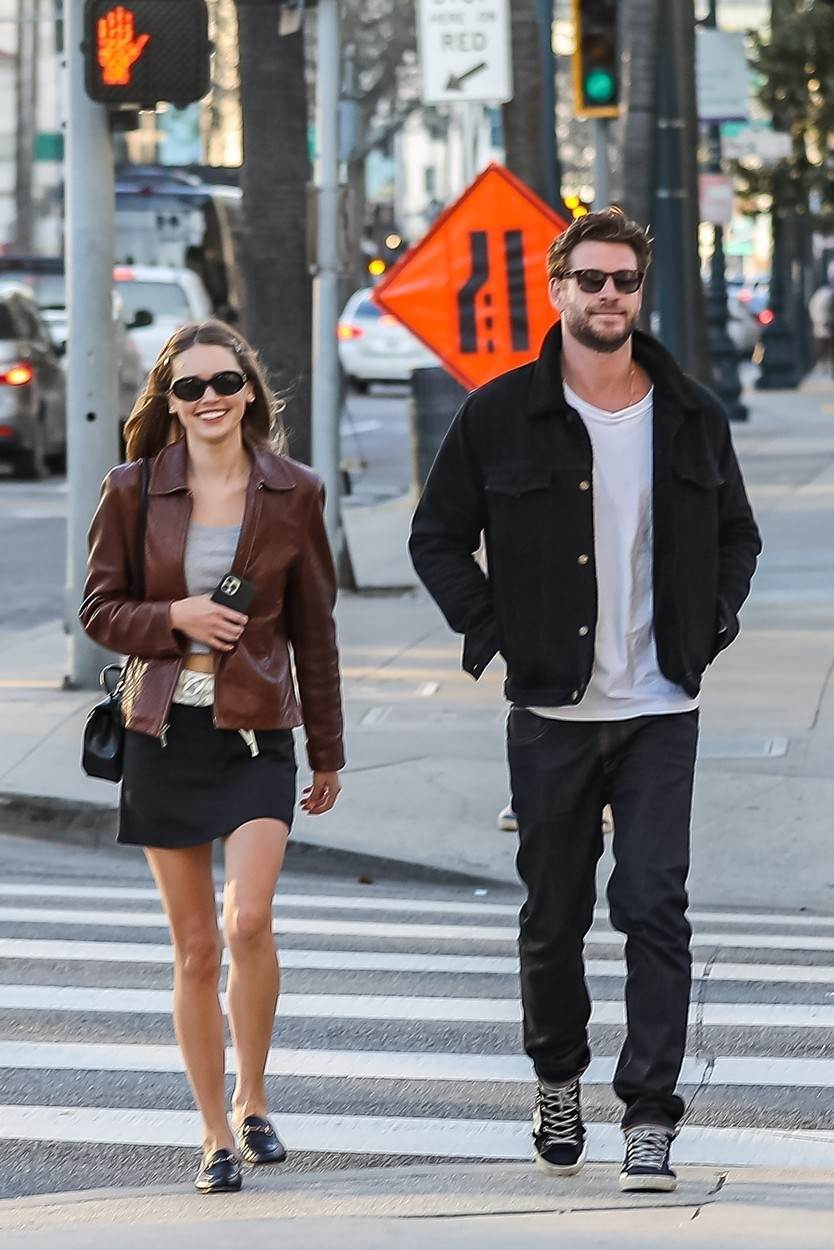 Liam Hemsworth i Gabrielle Brooks u šopingu