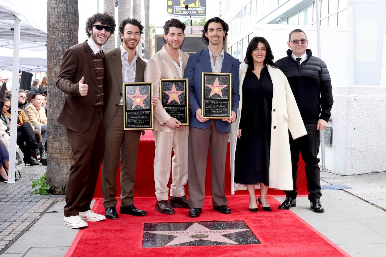 Bend Jonas Brothers dobio zvijezdu na Holivudskoj stazi slavnih