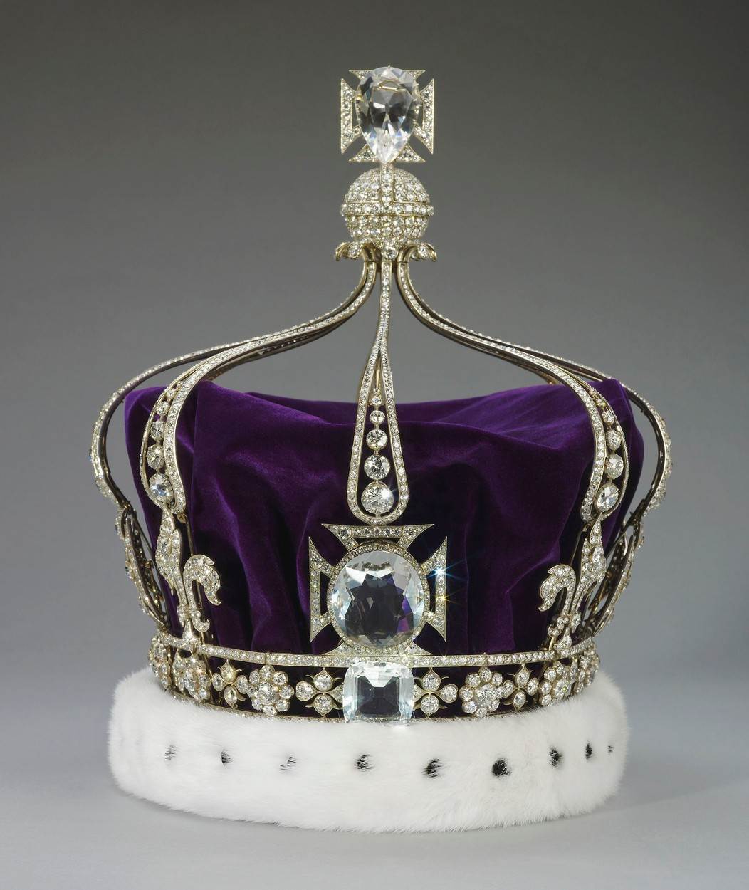 Camilla Parker Bowles nosit će krunu kraljice Marije na krunidbi