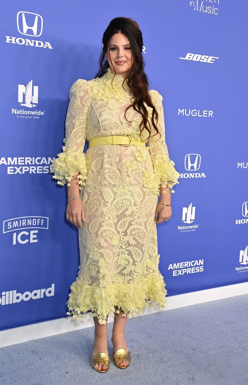 Lana Del Rey pojavila se na dodjeli Billboard nagrada za žene u glazbi