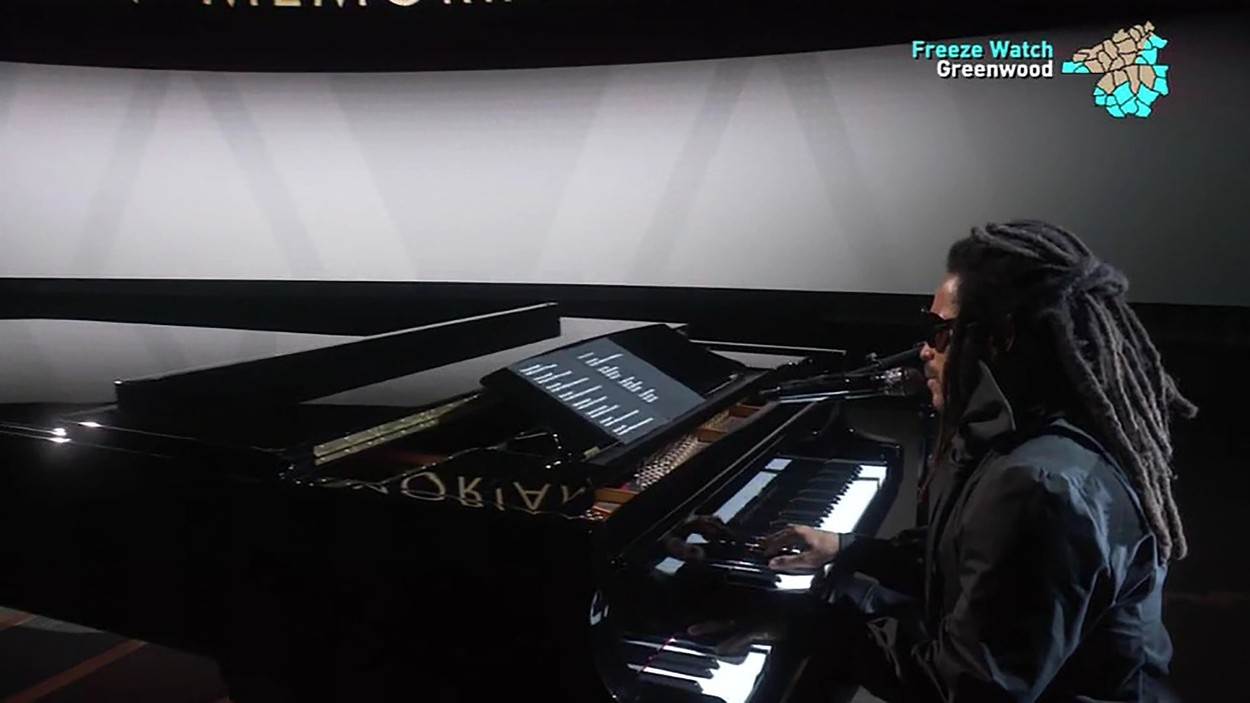Lenny Kravitz pjevao u čast pokojnim zvijezdama na dodjeli Oscara 2023.