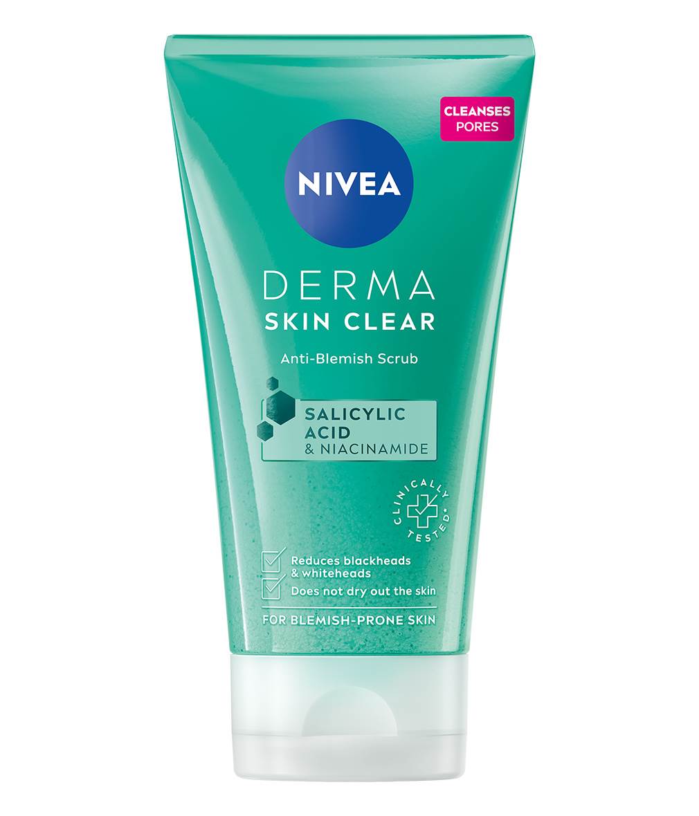 NIVEA DERMA Skin Clear piling protiv nečistoća.jpg