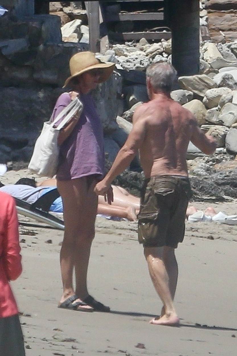 Sean Penn i Kristen Wiig na plaži u Los Angelesu