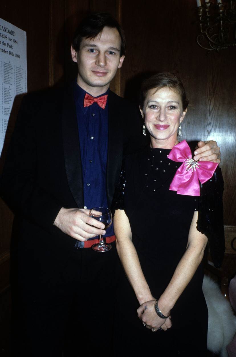 Liam Neeson i Helen Mirren 1984.