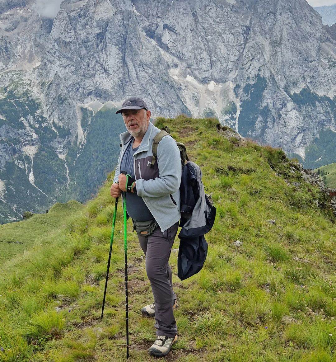 Zoran Šprajc na planinskom lancu Padon.