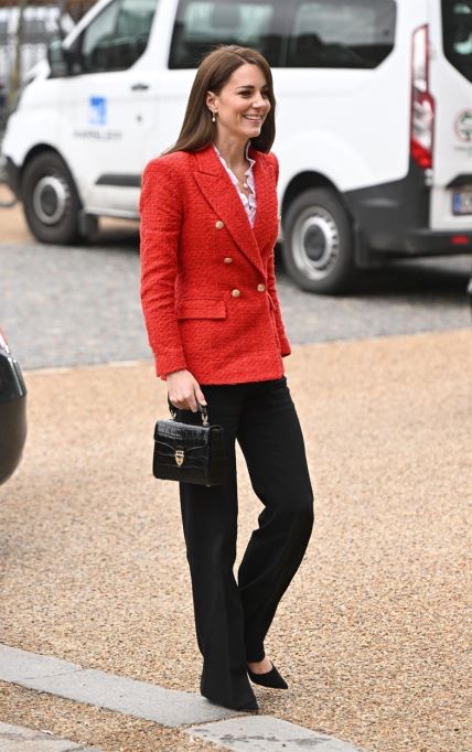 Kate Middleton napustila dom prvi put nakon operacije