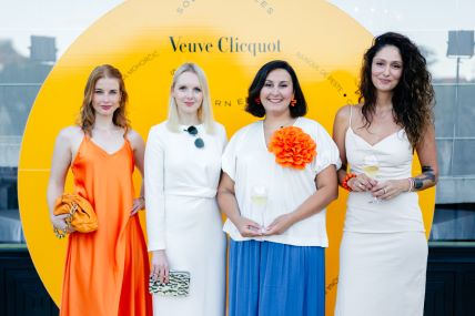 Veuve Clicquot_Solaire Tables 12.jpg