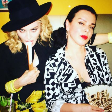 Debi Mazar i Madonna