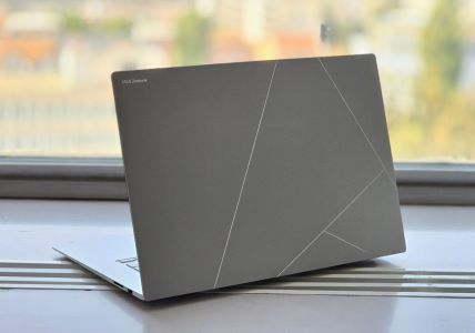 Asus Zenbook S 16 UM5606 (1).jpg