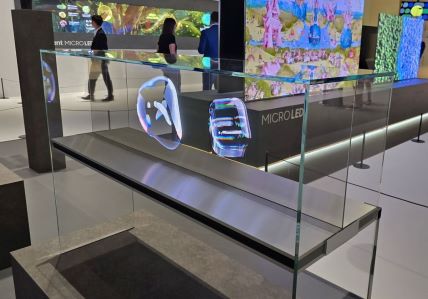 Transparentni MicroLED, Samsung IFA 2024 Berlin (2).jpg