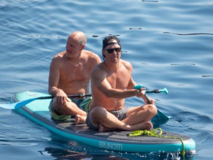 Woody Harrelson i Matthew McConaughey na veslanju ispred Dubrovnika, srpanj 2022.