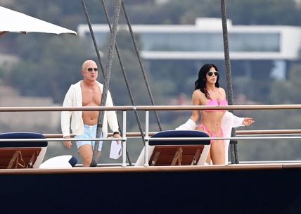 Jeff Bezos i Lauren Sanchez na jahti