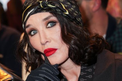 Isabelle Adjani