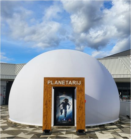 z centar planetarij.jpg