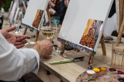 Paint & Wine-37.jpg