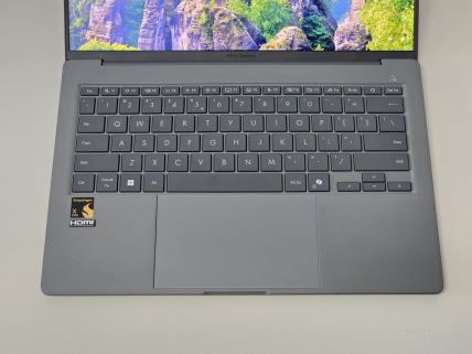 Asus Zenbook A14 (UX3407R) (14).jpg