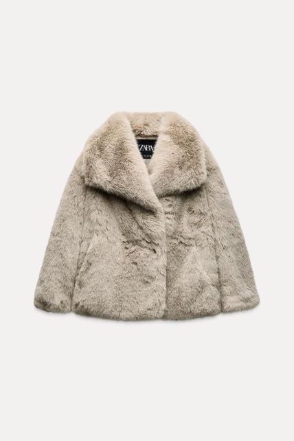 FAUX FUR SHORT COAT ZW COLLECTION/ ZARA/ 99,95 EUR