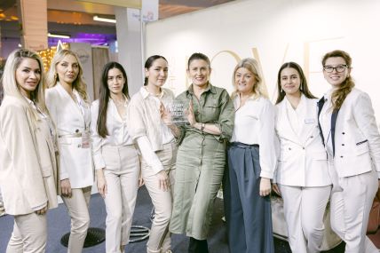 Jelena Vukić, Ivona Harmoš, Tena Husein, Patricija Čibarić, Marinela Tenžera, Gordana Mihok, Gracija Tutavec, Martina Vrhovski (ZAKS